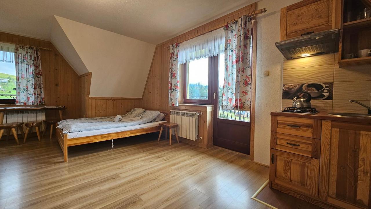 Hotel Pg Szymonek Małe Ciche Zewnętrze zdjęcie