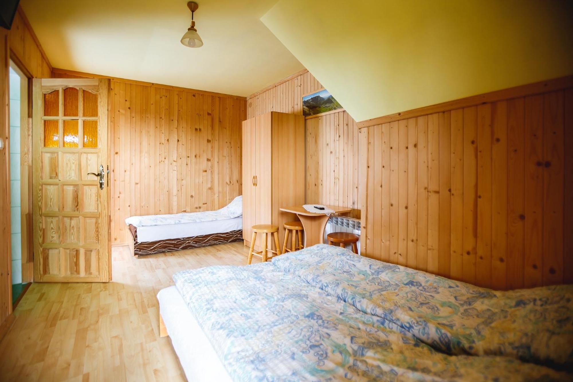 Hotel Pg Szymonek Małe Ciche Zewnętrze zdjęcie
